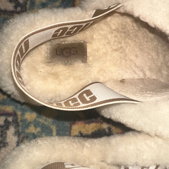 UGG Furry Slippers - Picture 2 of 6